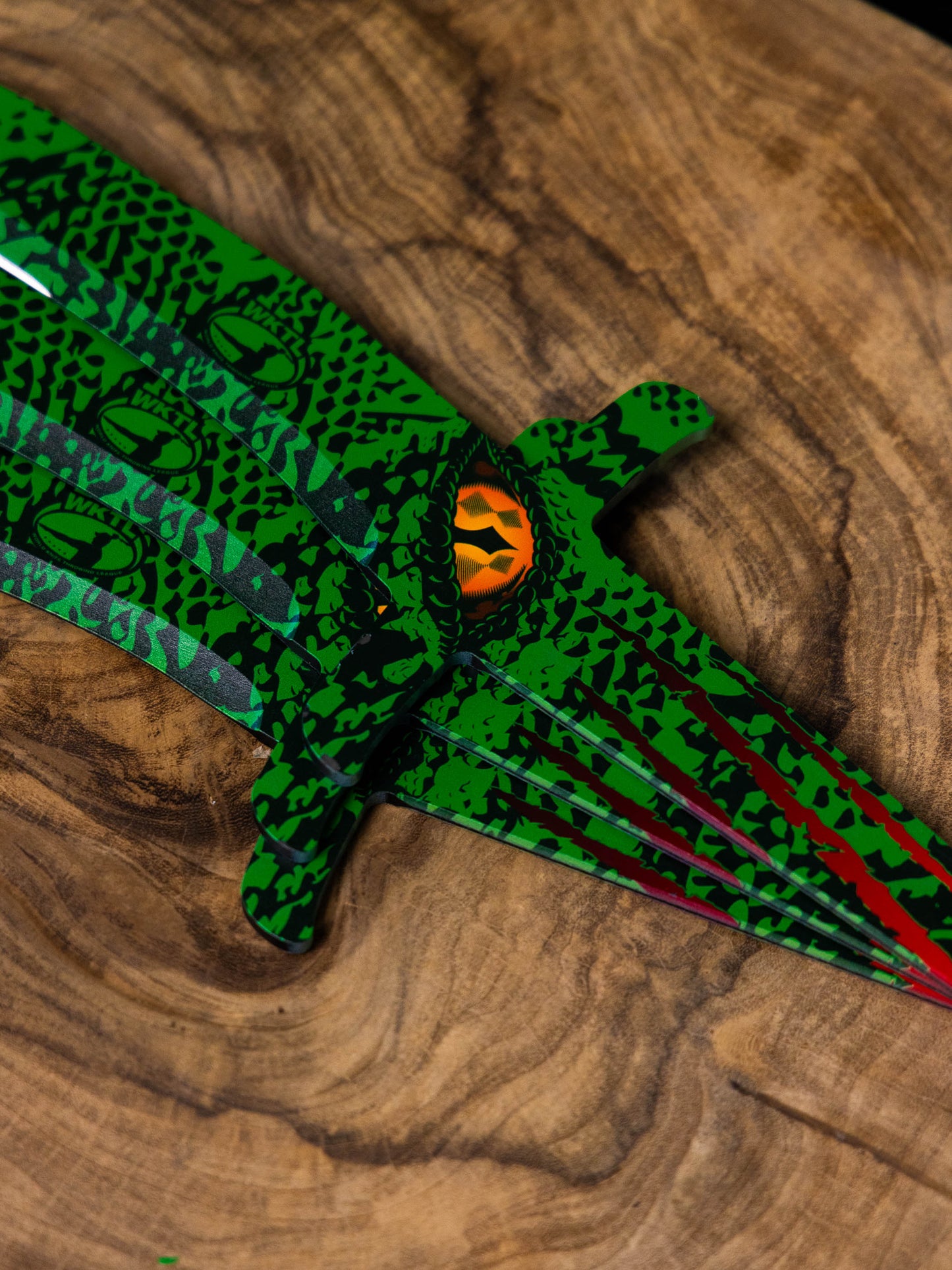 Raptor Set of 3 Throwing Knives - Jurassic Claw