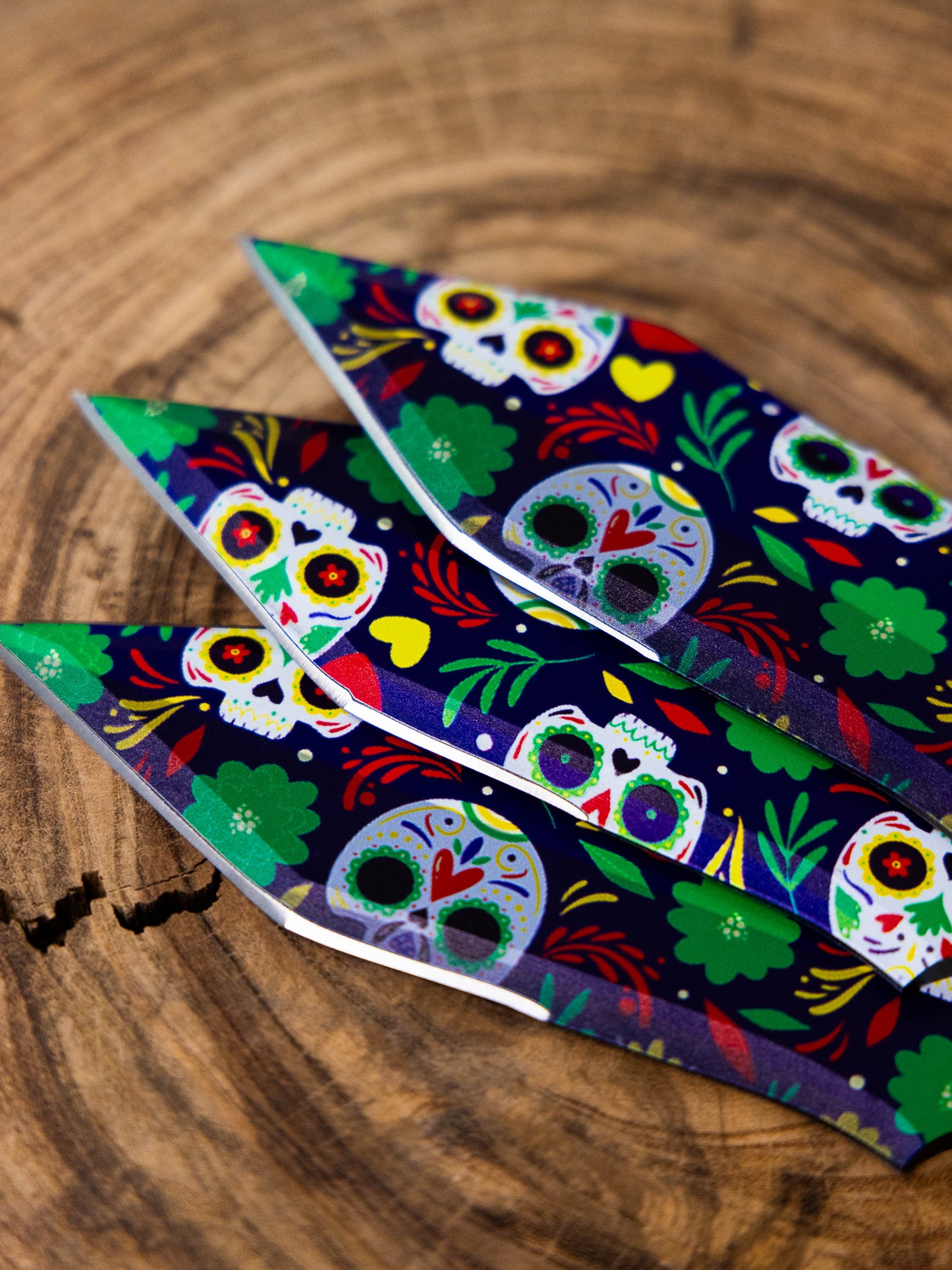 Muerto Set of 3 Throwing Knives: Aztec Fury