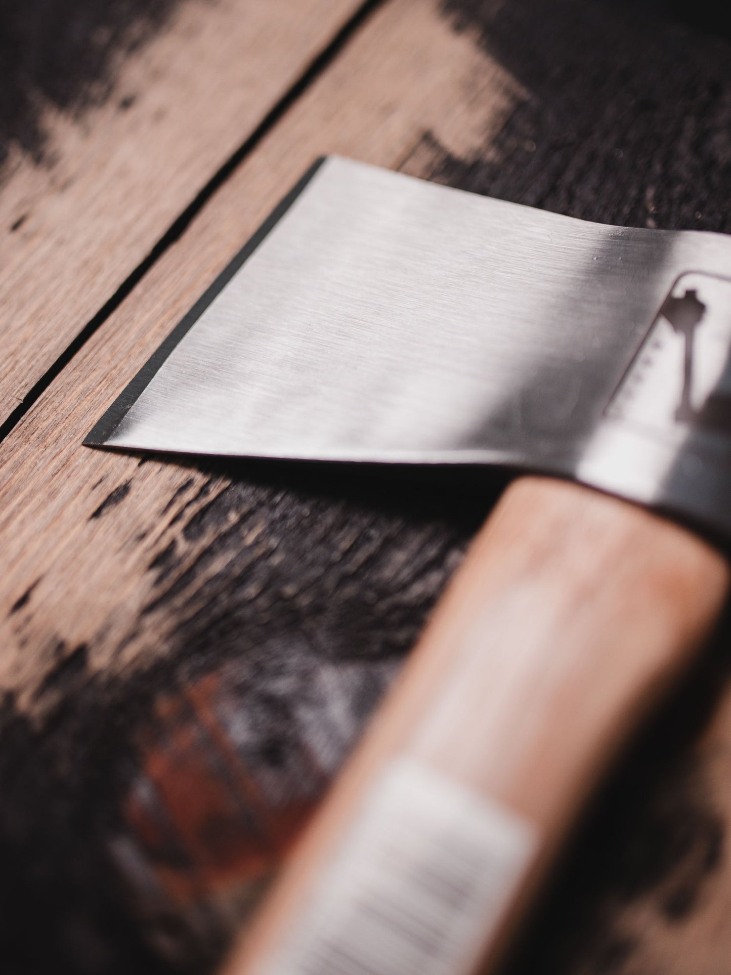 Lieutenant - 16 Axes