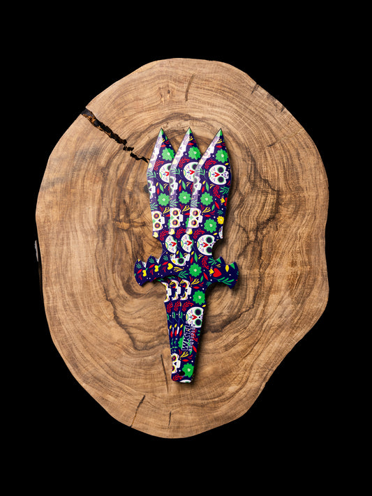 Muerto Set of 3 Throwing Knives: Aztec Fury