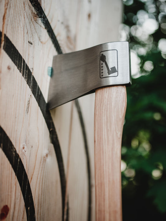 Lieutenant - 16 Axes