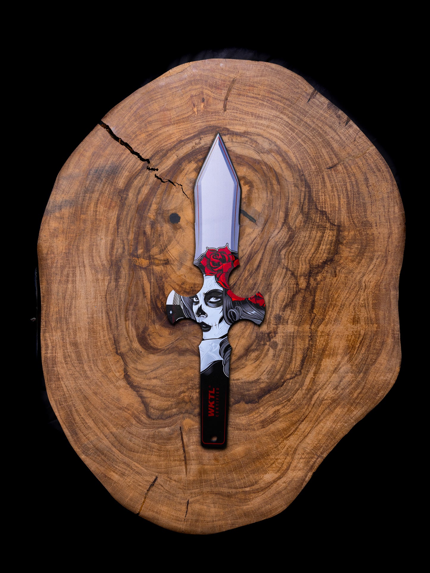 Muerto Set of 3 Throwing Knives: Eternity’s Embrace